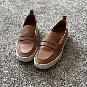 Vionic Leather Slip-On Loafers